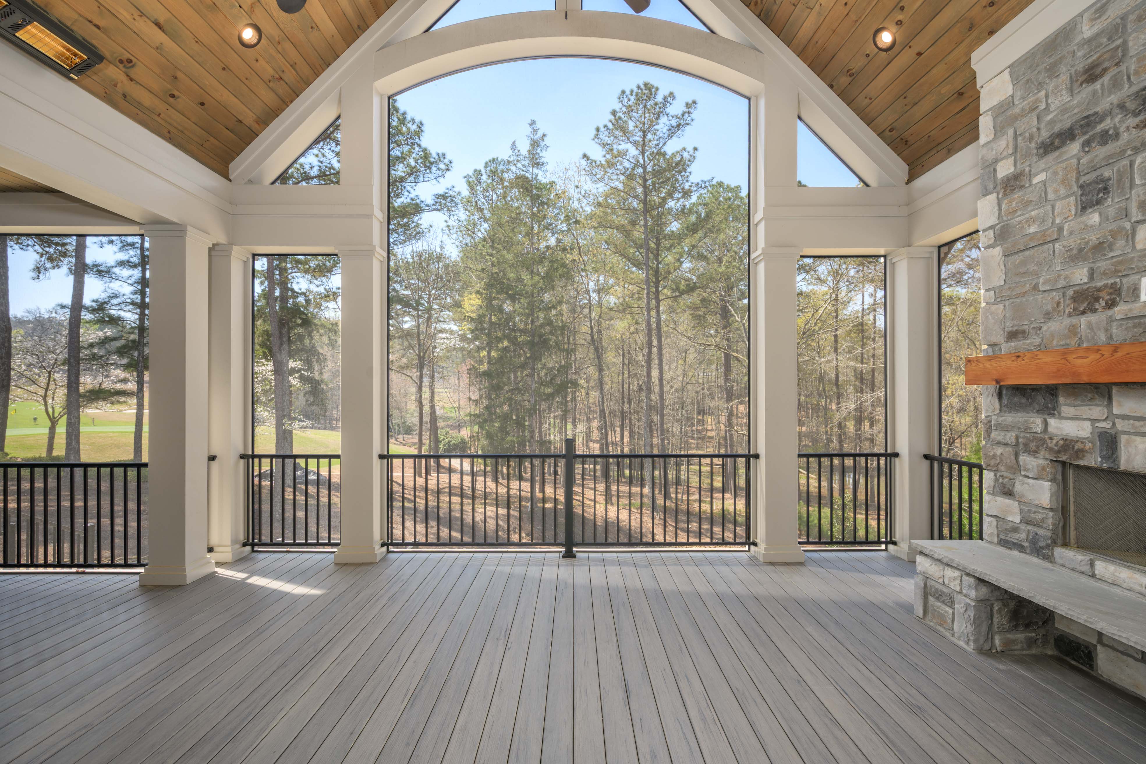 1100 Fox Bend image 14